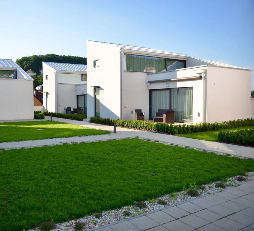 Apartmany Eden - Rezidence Luhačovice エクステリア 写真