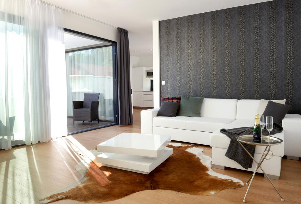Apartmany Eden - Rezidence Luhačovice エクステリア 写真