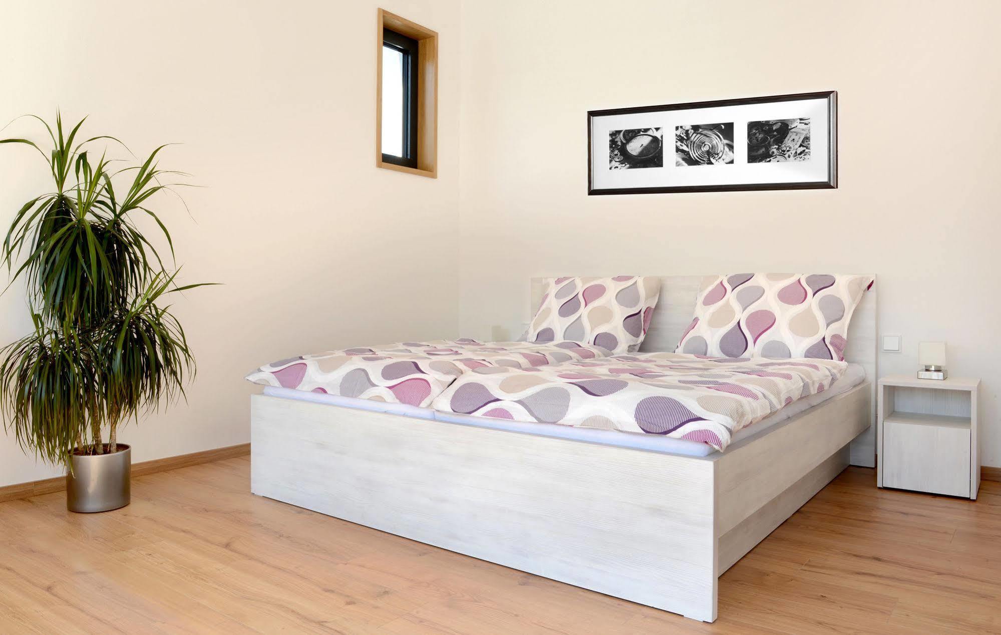 Apartmany Eden - Rezidence Luhačovice エクステリア 写真